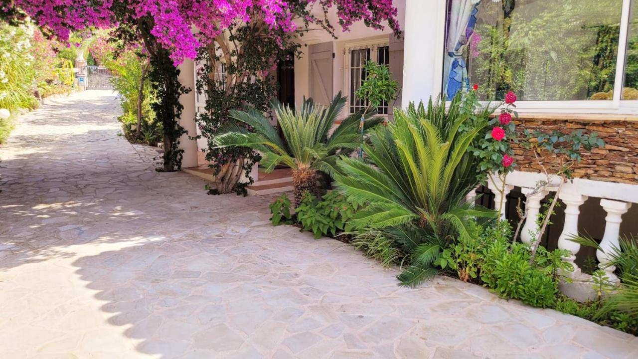 Villa Provencale A Sainte Maxime, Golf De Saint Tropez Exterior photo