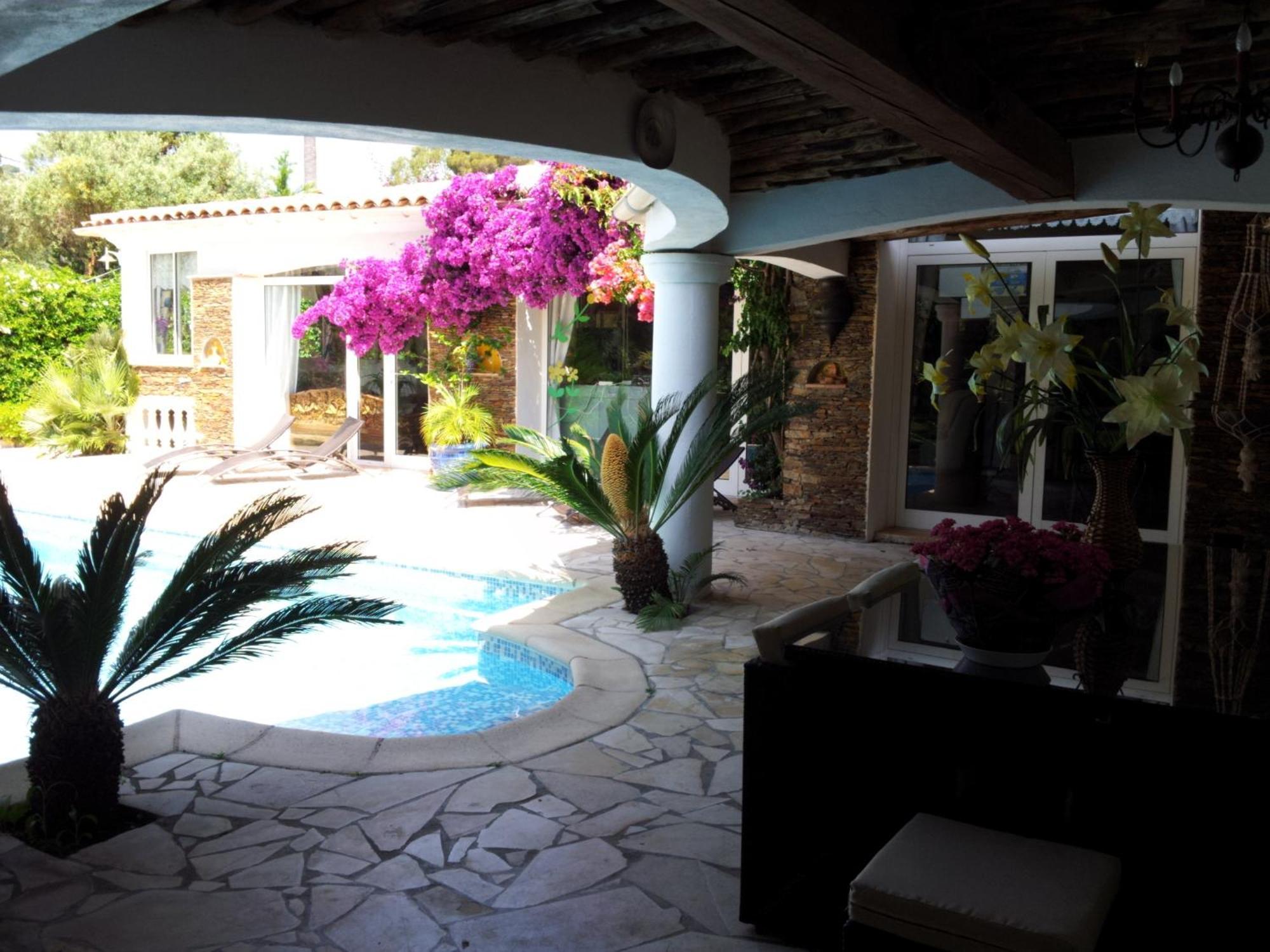 Villa Provencale A Sainte Maxime, Golf De Saint Tropez Exterior photo